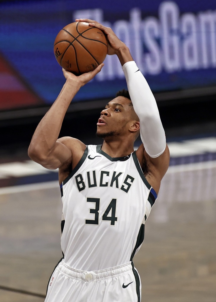 防守反击 防守反击